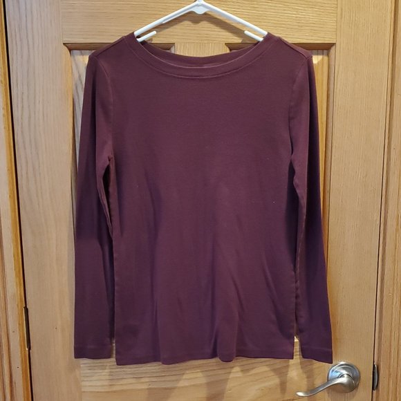LOFT Tops - LOFT Maroon Jersey Size Medium